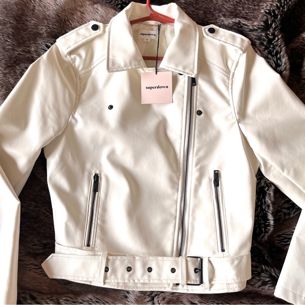 superdown Kailey Moto Jacket White Faux Leather Zipper M NWT
